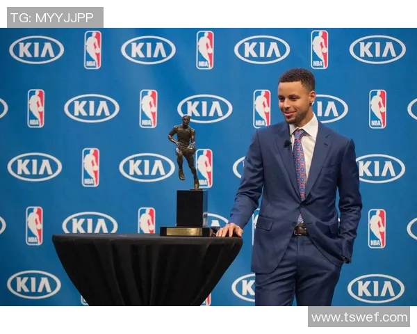 勇士大胜爵士，库里状态回勇：王者归来的华丽篇章